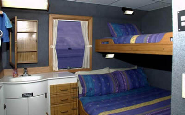 tahitiaggressorcabin
